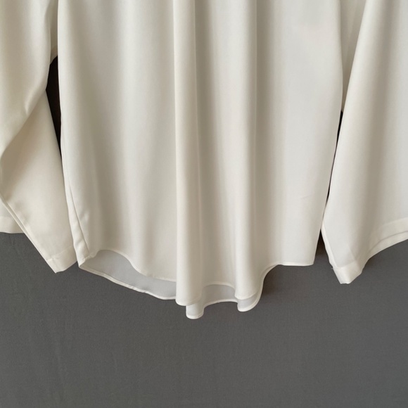 ANN TAYLOR Size XS Ecru Cream Wide Sleeve High Crew Neck Pull Over Blouse - Picture 4 of 8